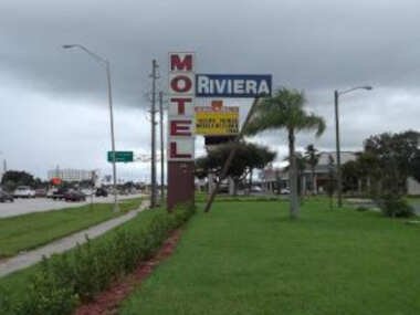 Riviera Motel