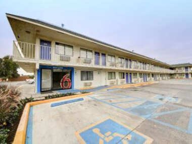 Motel 6-San Marcos, TX