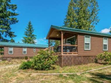 Chehalis Camping Resort Studio Cabin 3