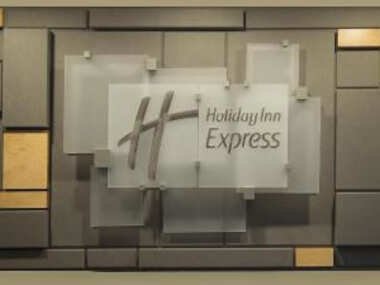 Holiday Inn Express – San Antonio Airport, an IHG Hotel