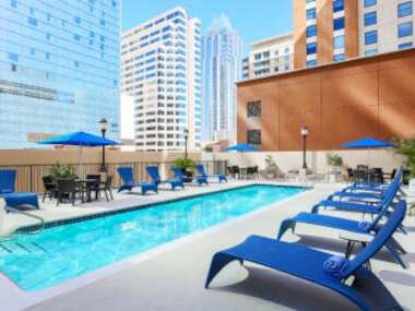 Hampton Inn & Suites Austin-Downtown/Convention Center