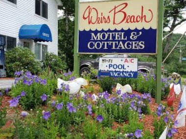 Weirs Beach Motel & Cottages