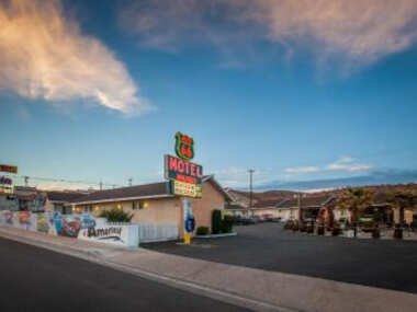 Route 66 Motel