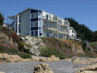 The Oceanfront Inn