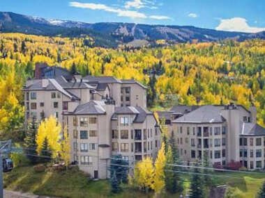 Snowmass Village, 3 Bedroom at Chamonix Ski-in Ski-out