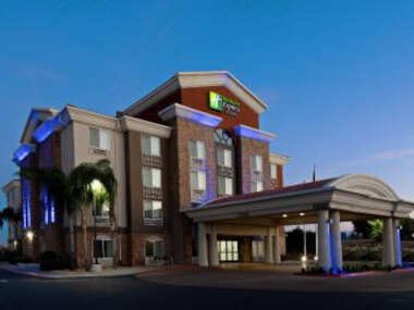 Holiday Inn Express Fresno South, an IHG Hotel