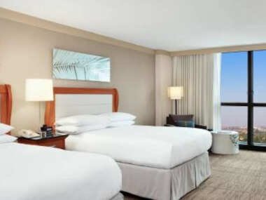 DoubleTree by Hilton Hotel Miami Airport & Convention Center