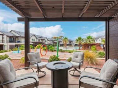 Ocotillo 24 Sleeps 16, Beautiful New Home Near Resort Splash Pad, Views Resort Amenities