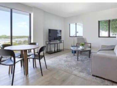 Luxury Apt Unit 3/2 Pompano Beach