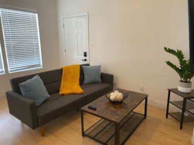 Stylish 1BR Apartment in Cigar City