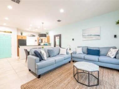 2 Bedroom- 2,5 Bathroom- Encantada 3054yl