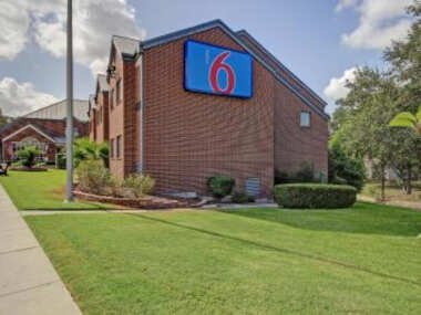 Motel 6-San Antonio, TX – Medical Center South